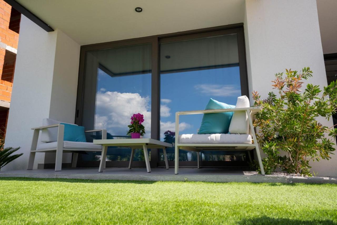 Apartmani Lara Башка-Вода Экстерьер фото